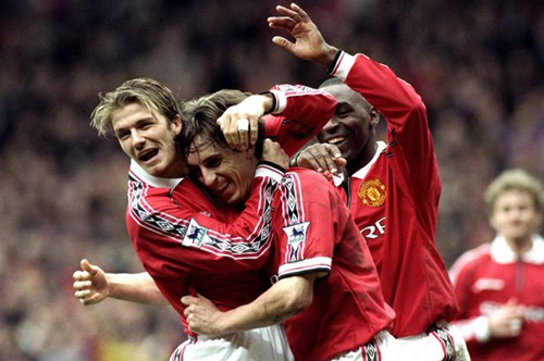 队由守转攻 队由守转攻